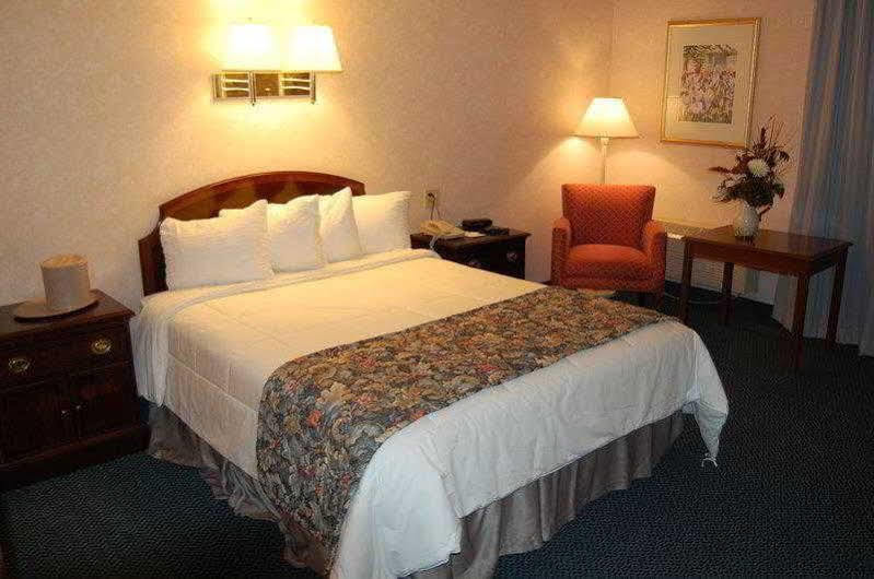 Best Western Plus Chelmsford Inn Zewnętrze zdjęcie
